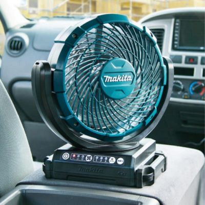 美品Makita 充電式扇風機 CF101DZ マキタ CF101DZ 10.8V充電式ファン ウエダ金物【公式サイト】