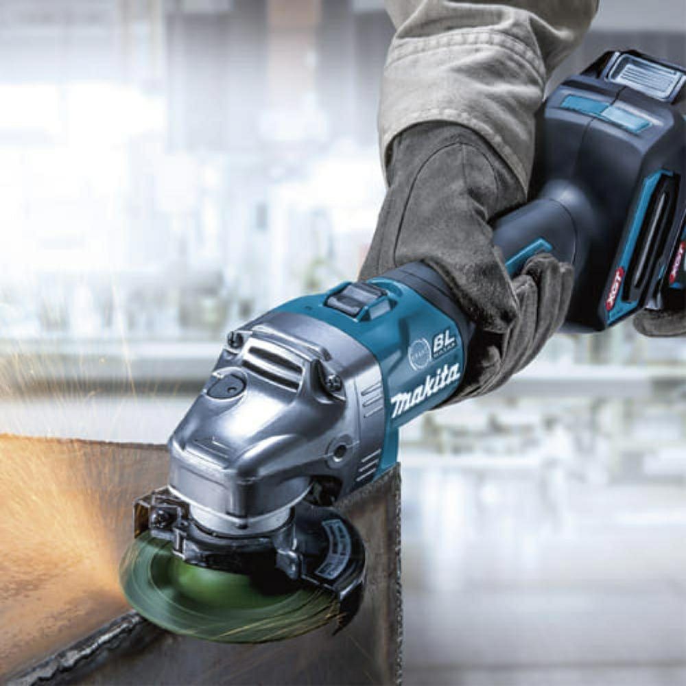 マキタ makita GA001GRDX 充電式ディスクグラインダー 100㎜ 40V【市川行徳店】【店頭取引限定】【未使用】管理番号：ITCAUTJIYDS0 マキタ makita GA001GRDX 充電式ディスクグラインダー 100㎜ 40V【市川