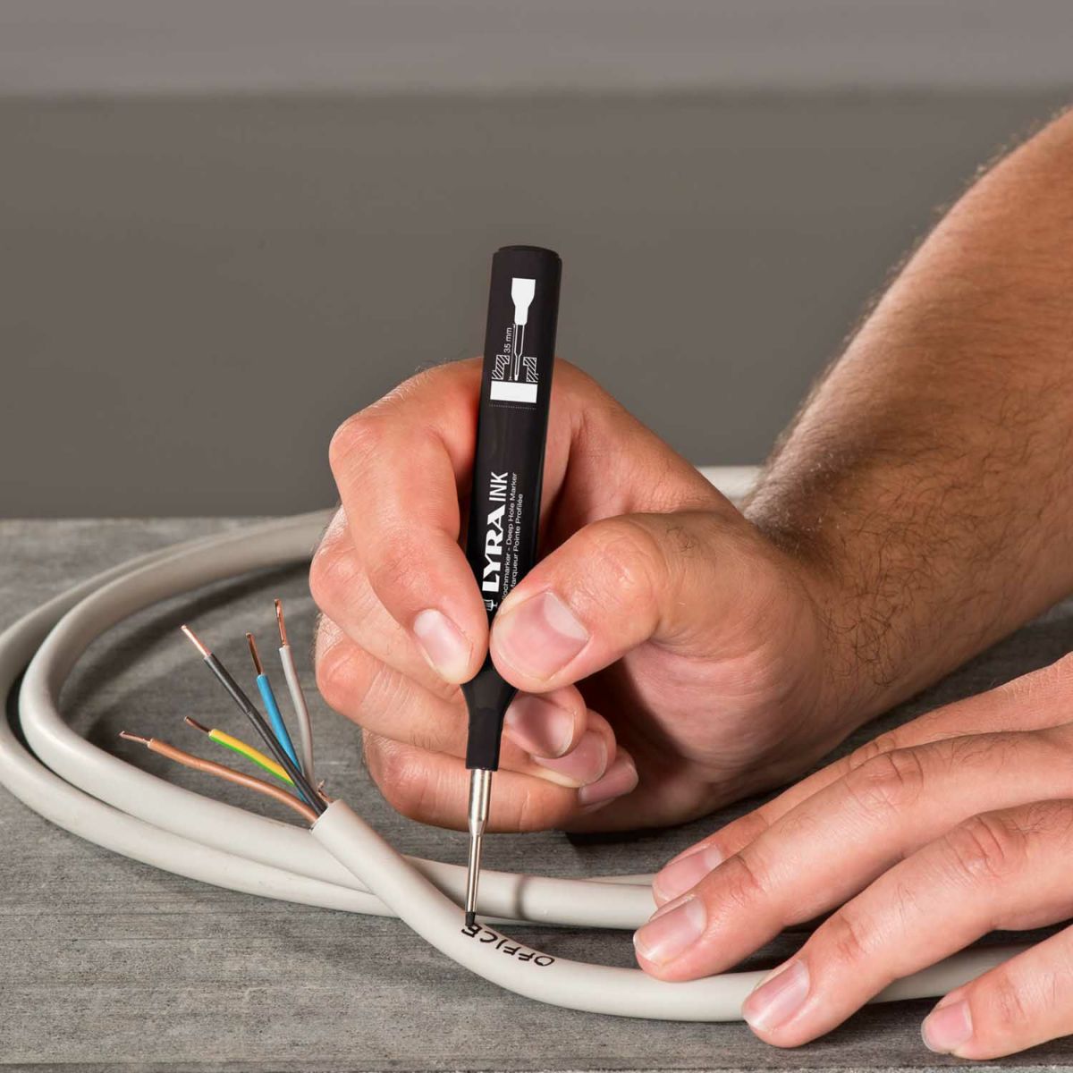 INK ディープホールマーカー LYRA
